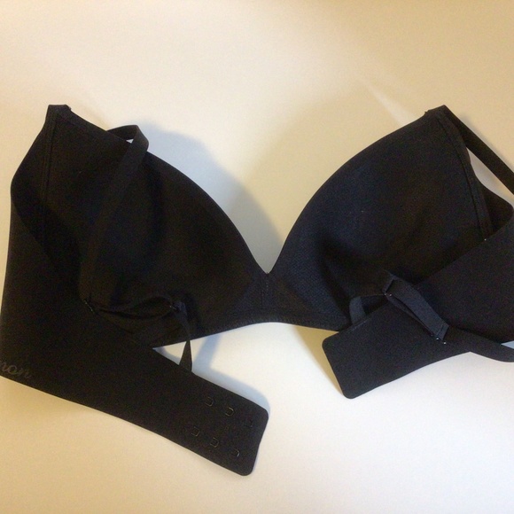 Lululemon Take Shape Padded Bra Size 32B Black - Picture 5 of 7